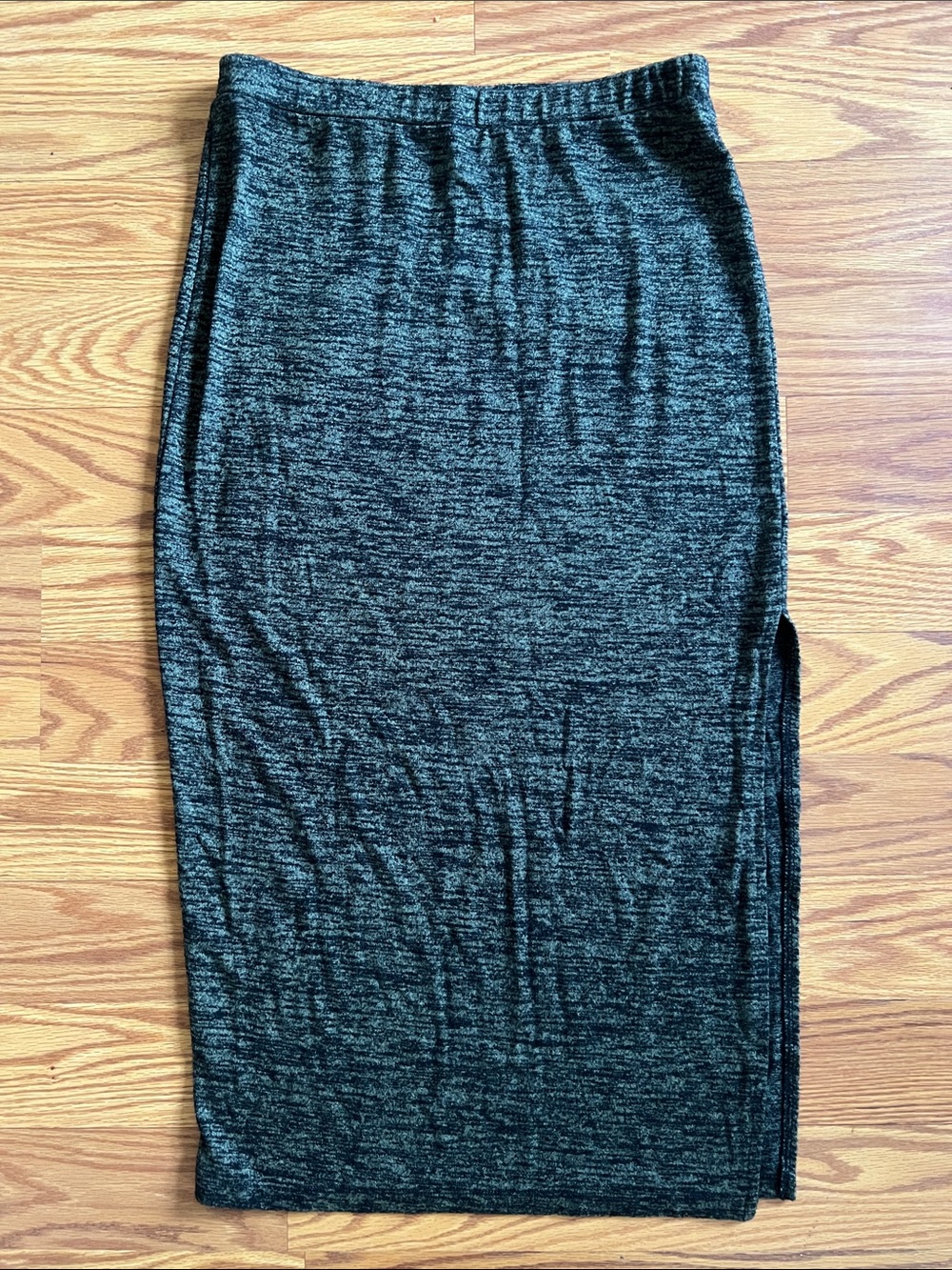 Women's Leith Side-Slit Midi Skirt